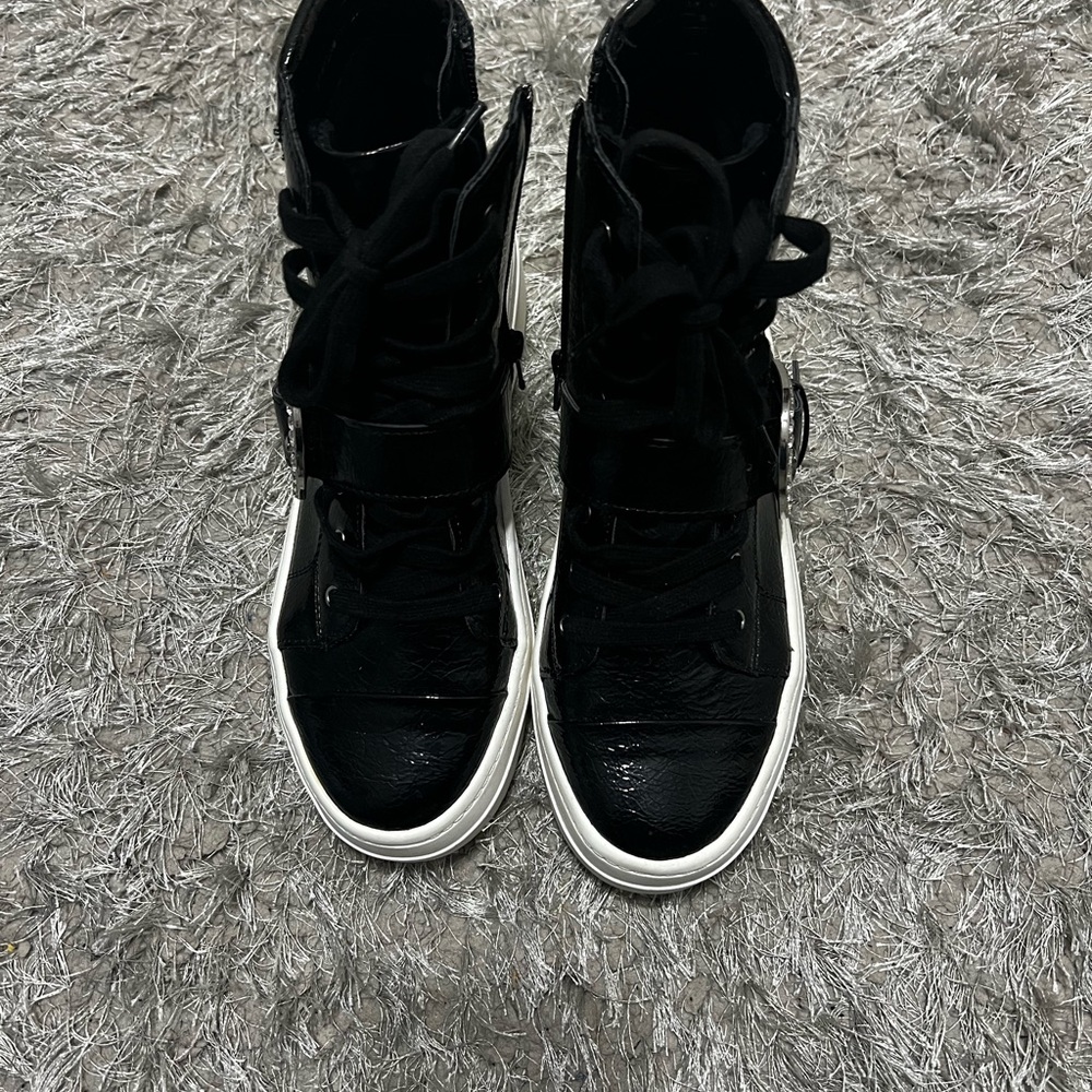 Black High-Top Women's Sneakers